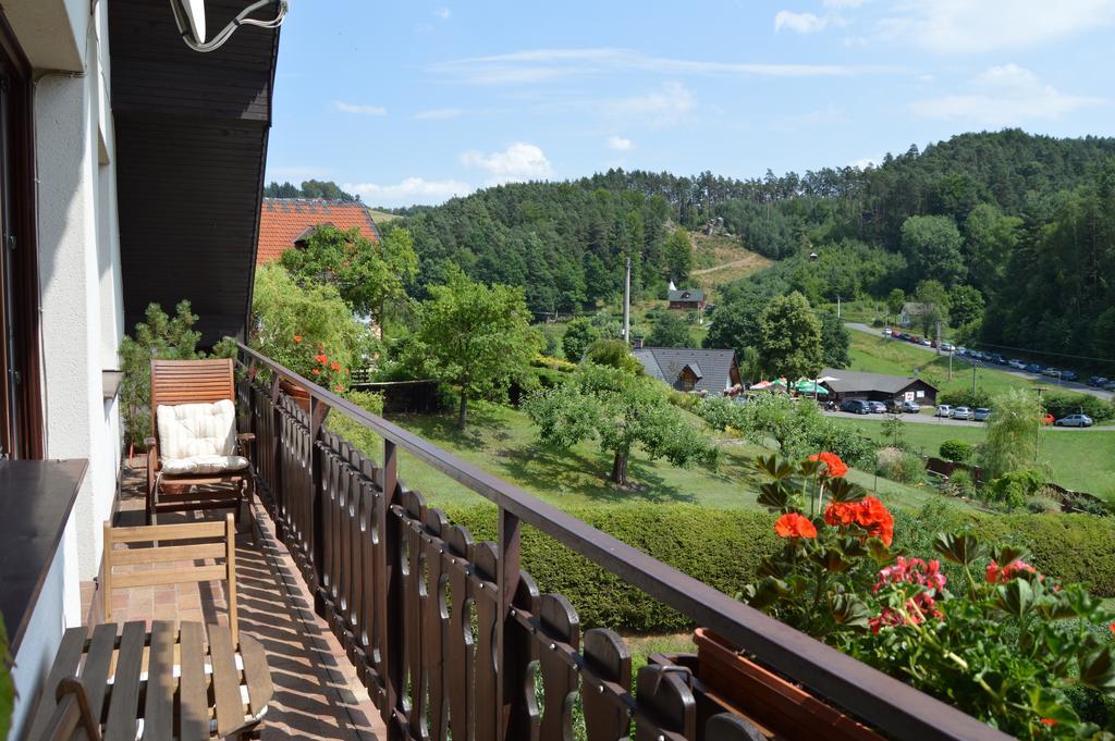 Apartmany Cesky Raj Turnov Rom bilde