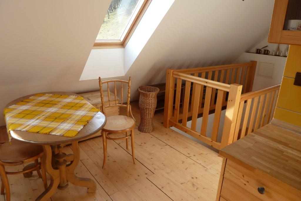 Apartmany Cesky Raj Turnov Rom bilde