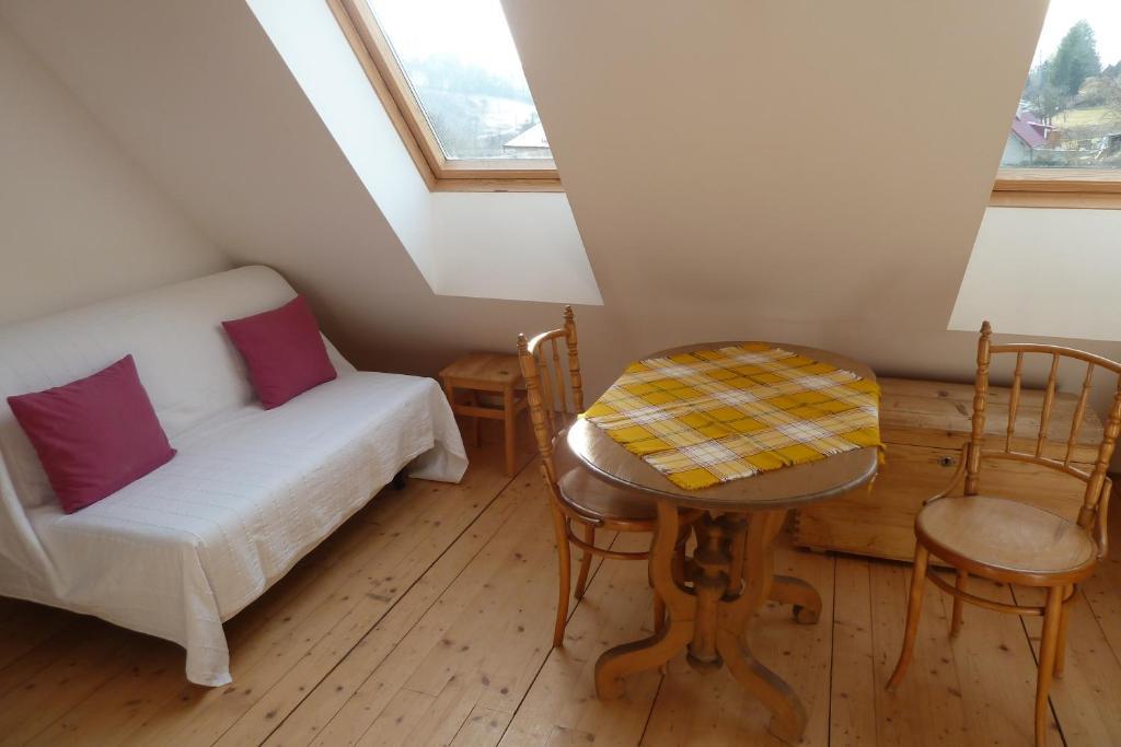 Apartmany Cesky Raj Turnov Rom bilde